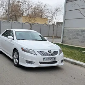 Toyota Camry 2011