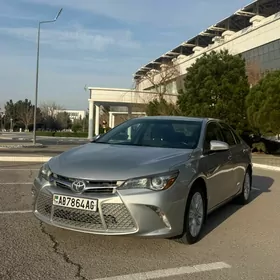Toyota Camry 2017