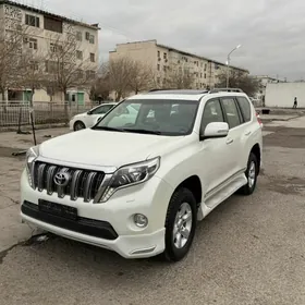 Toyota Land Cruiser Prado 2014
