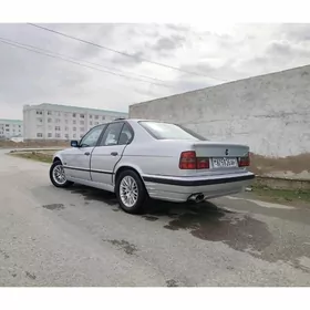 BMW 525 1993