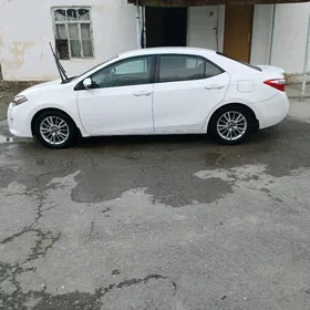 Toyota Corolla 2014