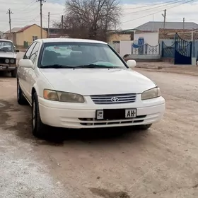 Toyota Camry 1997
