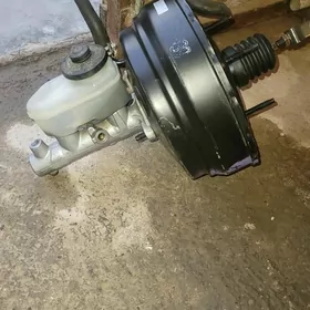 главный цилиндр вакум