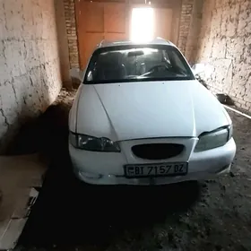 Hyundai Sonata 1994