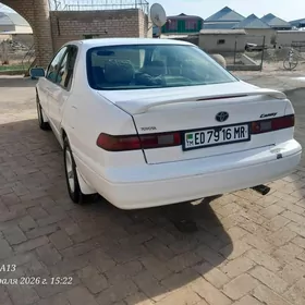 Toyota Camry 1998