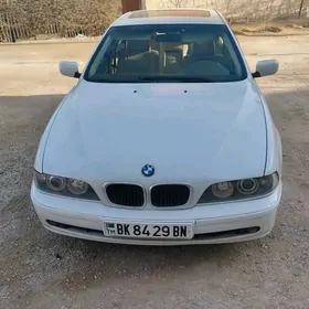 BMW E39 2001