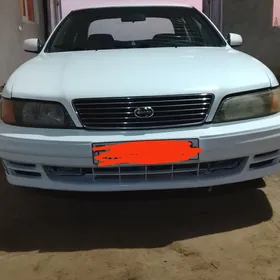 Nissan Cefiro 1994