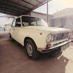 Lada 2104 1981