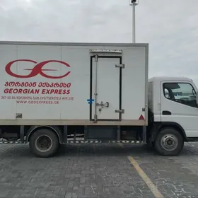 Mitsubishi Canter 2023