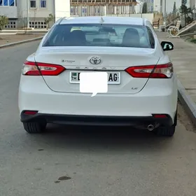 Toyota Camry 2020