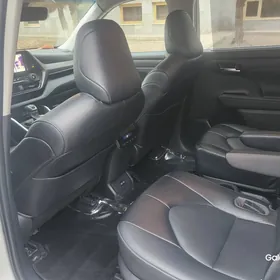 Toyota Highlander 2022