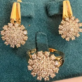 Gyzyl Brilliant Komplekt