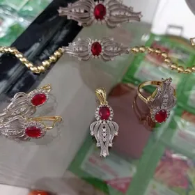 Kopmlekt şaý sep neznyja