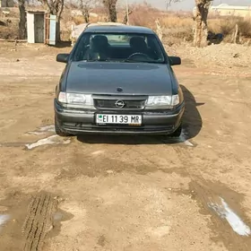 Opel Vectra 1992