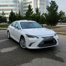 Lexus ES 350 2021