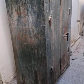 Сейф Металлический+Пожарный щи