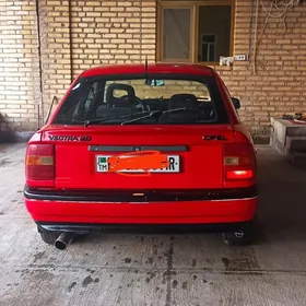 Opel Vectra 1992