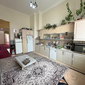 moskowskaya 4 komnat elitka