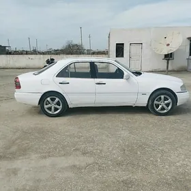 Mercedes-Benz 190-Class 1993