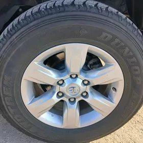 Toyota Land Cruiser Prado 2013