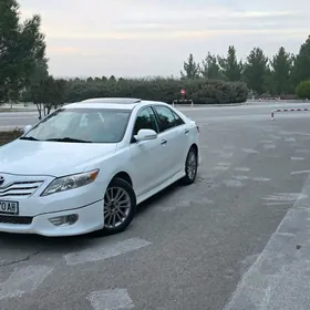 Toyota Camry 2011