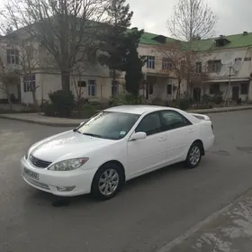 Toyota Camry 2005
