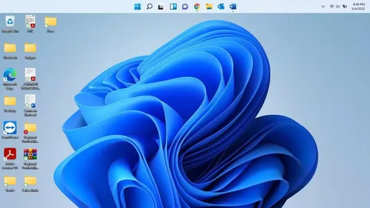 Windows 11-e wezipeler paneliniň (Taskbar) ýerini üýtgedip bolmak mümkinçiligi gaýtaryldy