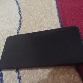 Redmi 8A bilen J5(2016)