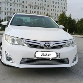 Toyota Camry 2012