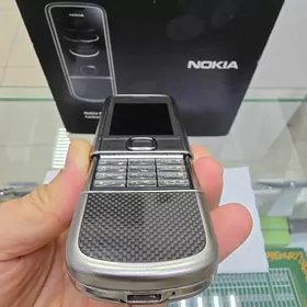 Nokia 8800 Carbon Arte