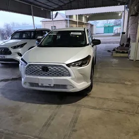 Toyota Corolla Cross 2025