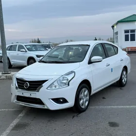 Nissan Sunny 2025