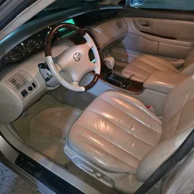 Toyota Avalon 2003