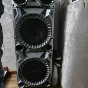 МУЗЫКАЛЬНАЯ КОЛОНКА