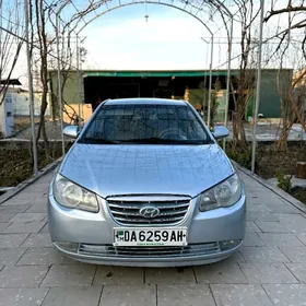Hyundai Elantra 2010
