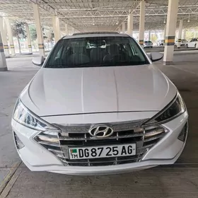Hyundai Elantra 2020