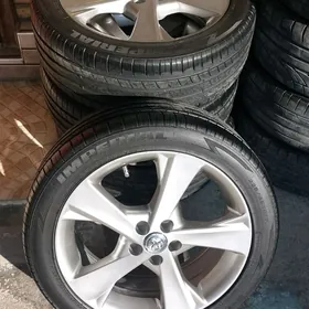 karola exclusiv teker