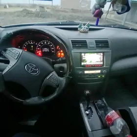 Toyota Camry 2011