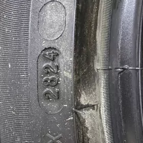 Michelin 235 45 18 Energy 2024