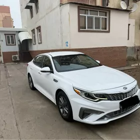 Kia Optima 2020