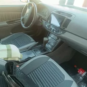 Toyota Camry 2005