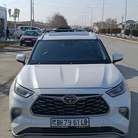 Toyota Highlander 2020