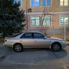 Toyota Camry 1998