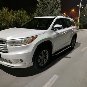 Toyota Highlander 2015