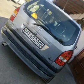 Opel Zafira 2000