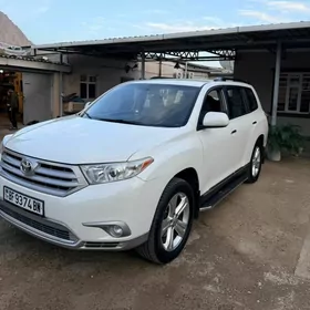 Toyota Highlander 2012