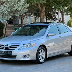 Toyota Camry 2011