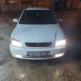 Opel Astra 1998