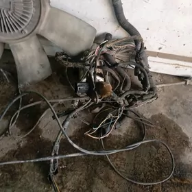 Isuzu mator zapsasIsuzu mator