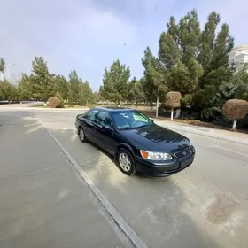 Toyota Camry 2001